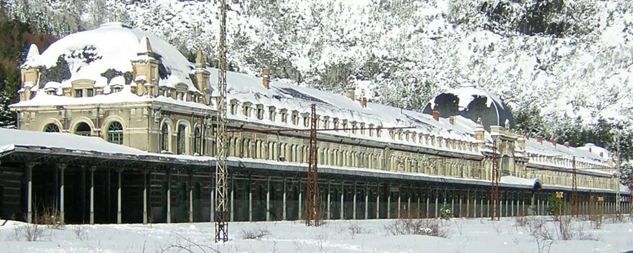 Wifi Como En Tu Casa Canfranc Estacion Zewnętrze zdjęcie